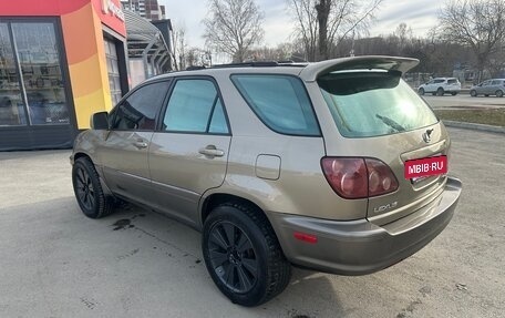 Lexus RX IV рестайлинг, 1998 год, 730 000 рублей, 4 фотография