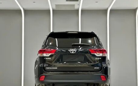 Toyota Highlander III, 2021 год, 2 900 000 рублей, 5 фотография
