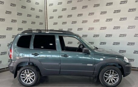 Chevrolet Niva I рестайлинг, 2017 год, 749 900 рублей, 8 фотография