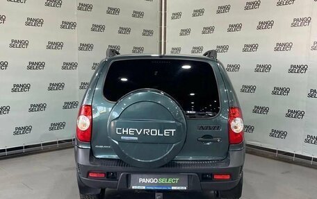 Chevrolet Niva I рестайлинг, 2017 год, 749 900 рублей, 6 фотография