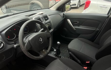Renault Logan II, 2017 год, 549 000 рублей, 7 фотография