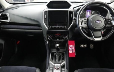 Subaru Forester, 2020 год, 2 600 000 рублей, 6 фотография
