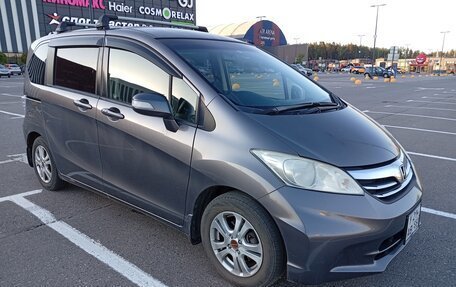 Honda Freed I, 2013 год, 1 400 000 рублей, 6 фотография