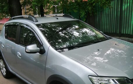 Renault Sandero II рестайлинг, 2020 год, 1 200 000 рублей, 2 фотография