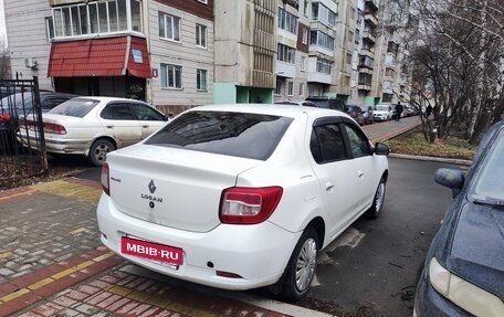 Renault Logan II, 2015 год, 600 000 рублей, 2 фотография