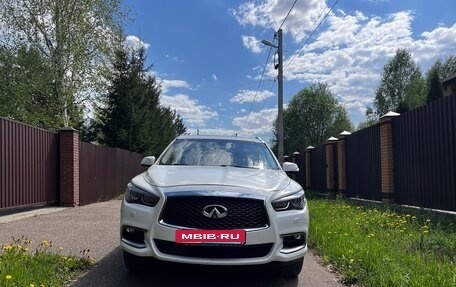Infiniti QX60 I рестайлинг, 2018 год, 2 690 000 рублей, 2 фотография