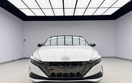 Hyundai Elantra, 2021 год, 1 450 000 рублей, 2 фотография