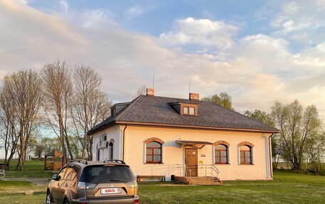 Mitsubishi Outlander III рестайлинг 3, 2011 год, 1 100 000 рублей, 2 фотография