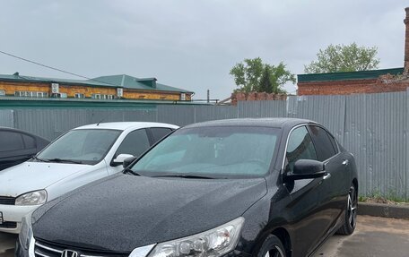 Honda Accord IX рестайлинг, 2013 год, 1 565 000 рублей, 2 фотография