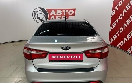 KIA Rio III рестайлинг, 2013 год, 880 000 рублей, 6 фотография
