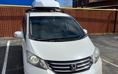 Honda Freed I, 2011 год, 990 000 рублей, 1 фотография