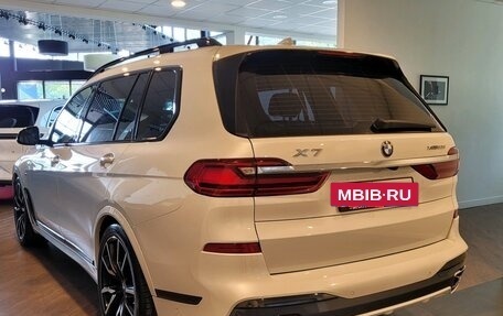 BMW X7, 2020 год, 8 000 000 рублей, 2 фотография