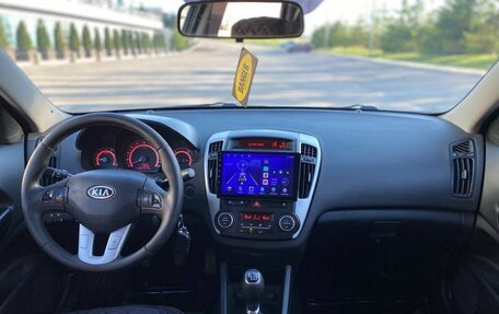 KIA cee'd I рестайлинг, 2010 год, 680 000 рублей, 3 фотография