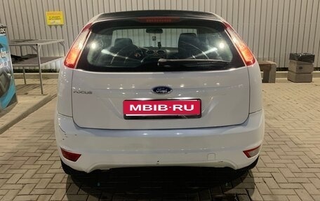 Ford Focus II рестайлинг, 2010 год, 725 000 рублей, 3 фотография
