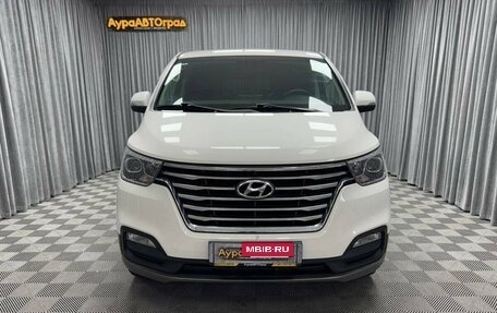 Hyundai Grand Starex Grand Starex I рестайлинг 2, 2020 год, 4 950 000 рублей, 4 фотография