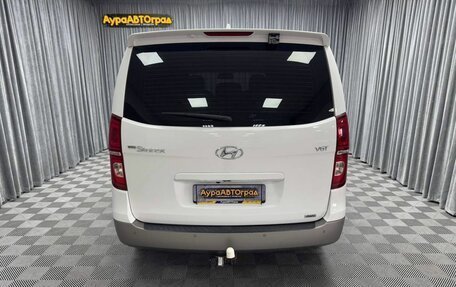Hyundai Grand Starex Grand Starex I рестайлинг 2, 2020 год, 4 950 000 рублей, 9 фотография