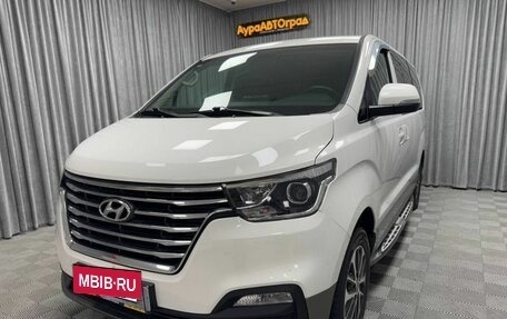Hyundai Grand Starex Grand Starex I рестайлинг 2, 2020 год, 4 950 000 рублей, 5 фотография