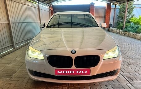 BMW 5 серия, 2013 год, 1 700 000 рублей, 2 фотография