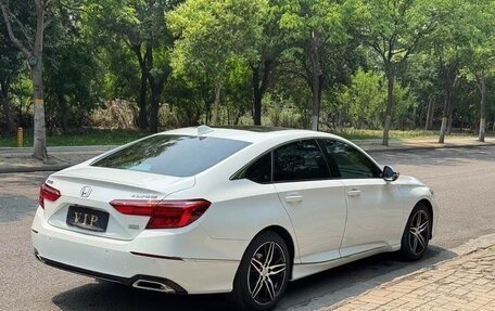 Honda Insight III, 2022 год, 1 970 000 рублей, 4 фотография