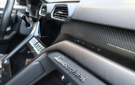 Lamborghini Urus I, 2022 год, 24 000 000 рублей, 11 фотография