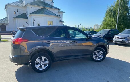 Toyota RAV4, 2013 год, 1 670 000 рублей, 3 фотография