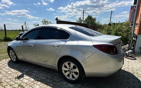 Opel Insignia II рестайлинг, 2011 год, 1 100 000 рублей, 2 фотография