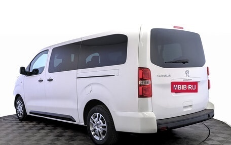 Peugeot Traveller I, 2021 год, 2 720 000 рублей, 7 фотография