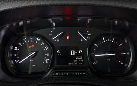 Peugeot Traveller I, 2021 год, 2 720 000 рублей, 16 фотография