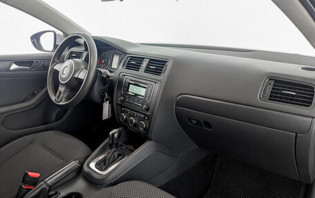 Volkswagen Jetta VI, 2014 год, 970 000 рублей, 11 фотография