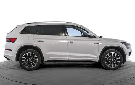 Skoda Kodiaq I, 2023 год, 3 750 000 рублей, 4 фотография