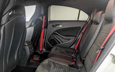 Mercedes-Benz A-Класс AMG, 2015 год, 2 490 000 рублей, 12 фотография
