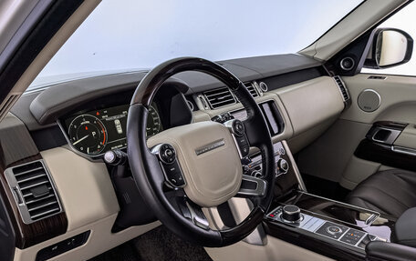 Land Rover Range Rover IV рестайлинг, 2015 год, 4 650 000 рублей, 15 фотография