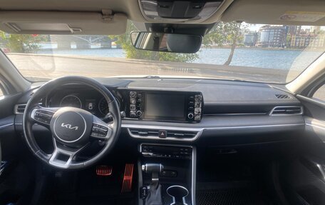 KIA K5, 2022 год, 2 100 000 рублей, 3 фотография