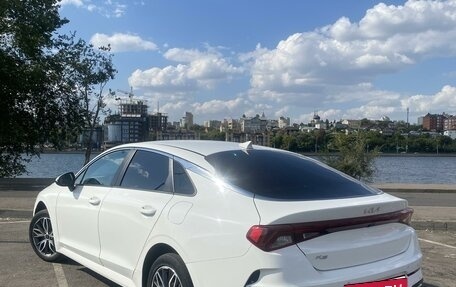 KIA K5, 2022 год, 2 100 000 рублей, 2 фотография