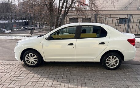 Renault Logan II, 2019 год, 650 000 рублей, 2 фотография