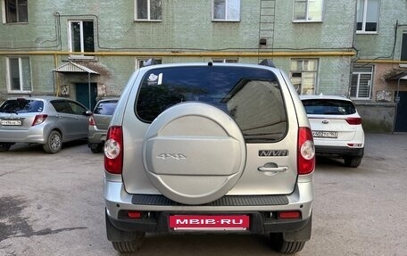 Chevrolet Niva I рестайлинг, 2019 год, 825 000 рублей, 4 фотография