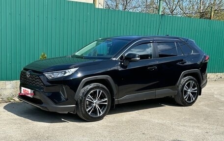 Toyota RAV4, 2020 год, 3 160 000 рублей, 4 фотография
