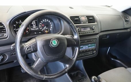 Skoda Fabia II, 2012 год, 500 000 рублей, 6 фотография