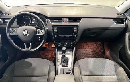 Skoda Octavia, 2015 год, 1 380 000 рублей, 14 фотография