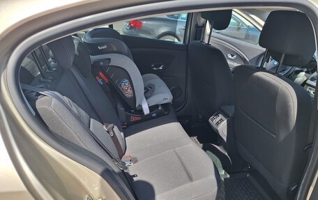 Renault Fluence I, 2012 год, 800 000 рублей, 4 фотография