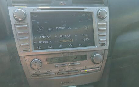 Toyota Camry, 2011 год, 1 370 000 рублей, 3 фотография