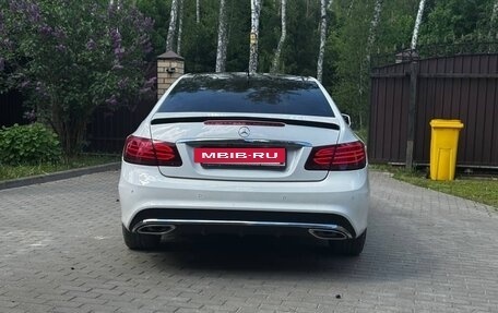 Mercedes-Benz E-Класс, 2013 год, 1 900 000 рублей, 6 фотография