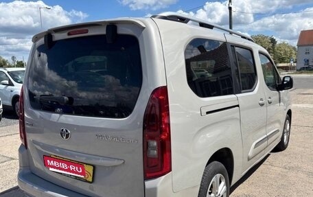 Toyota ProAce II, 2021 год, 2 420 000 рублей, 4 фотография