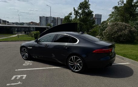 Jaguar XF II, 2016 год, 1 870 000 рублей, 10 фотография