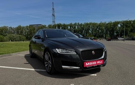 Jaguar XF II, 2016 год, 1 870 000 рублей, 6 фотография