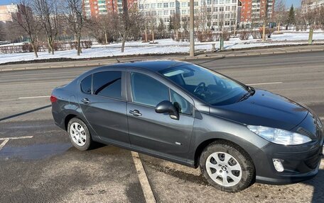 Peugeot 408 I рестайлинг, 2016 год, 1 000 000 рублей, 2 фотография
