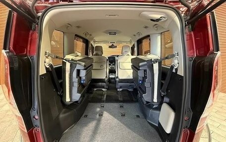 Nissan Serena IV, 2020 год, 1 800 000 рублей, 4 фотография
