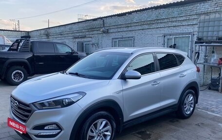 Hyundai Tucson III, 2018 год, 2 350 000 рублей, 2 фотография