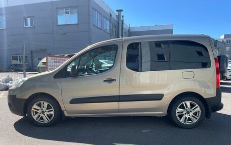 Peugeot Partner II рестайлинг 2, 2011 год, 700 000 рублей, 6 фотография