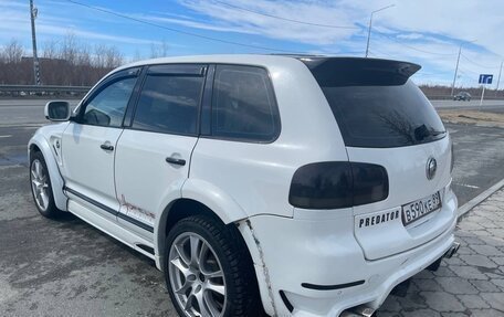 Volkswagen Touareg III, 2005 год, 700 000 рублей, 3 фотография